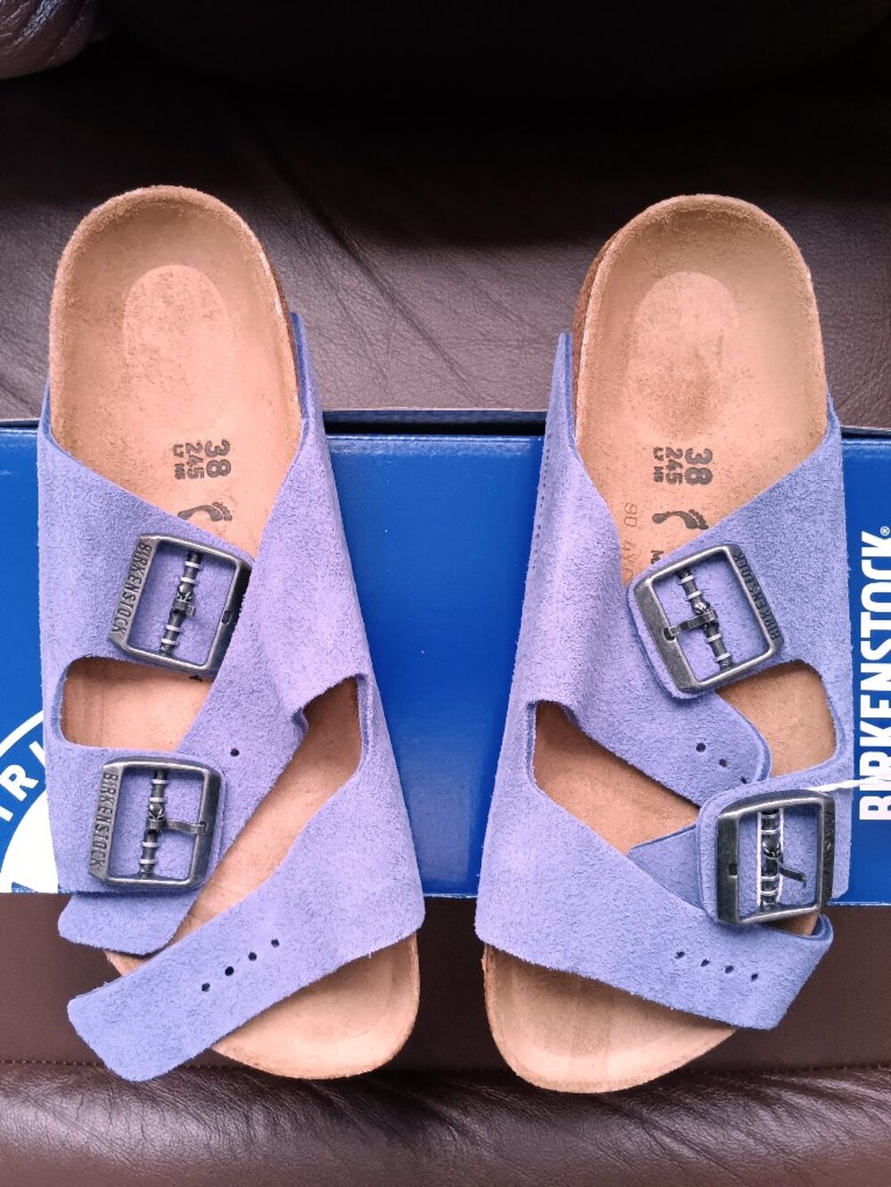 New Birkenstock Arizona Suede Sandals, size 38 (7-7 1/2)